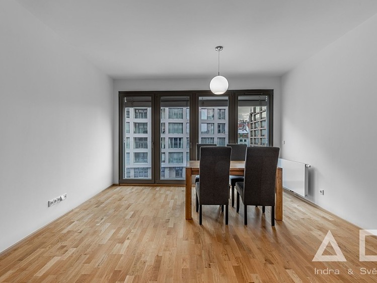 Pronájem bytu 2+kk 62 m² - foto 4