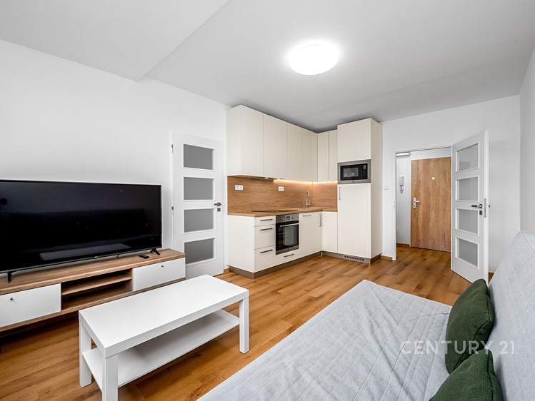 Pronájem bytu 2+kk 37 m² - foto 2