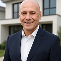 J. Pecarík