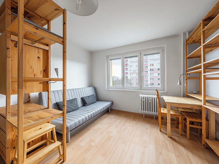 Pronájem bytu 1+kk 21 m² - foto 1