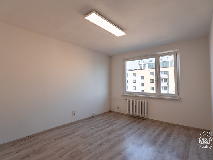 Pronájem bytu 2+kk 38 m² - foto 2