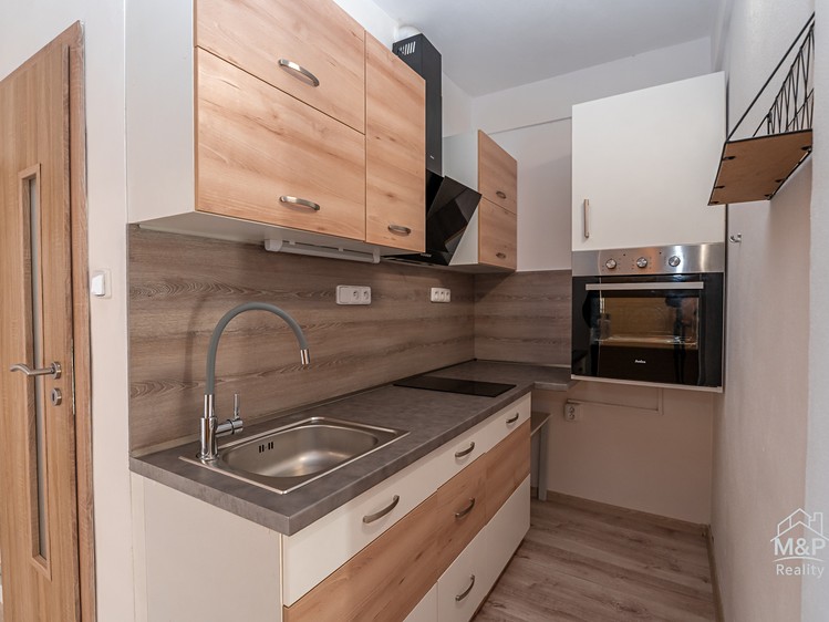 Pronájem bytu 2+kk 38 m² - foto 6