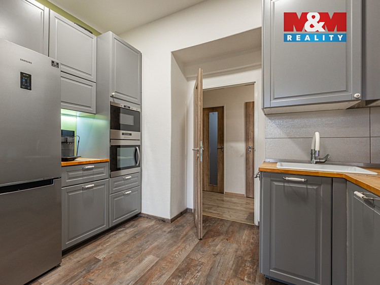 Pronájem bytu 3+kk 61 m² - foto 3