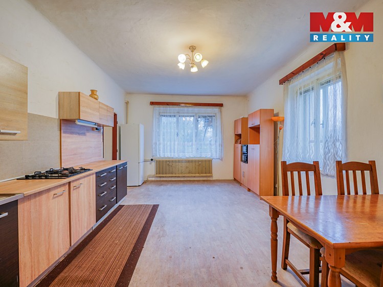 Prodej rodinného domu 80 m², pozemek 611 m² - foto 8