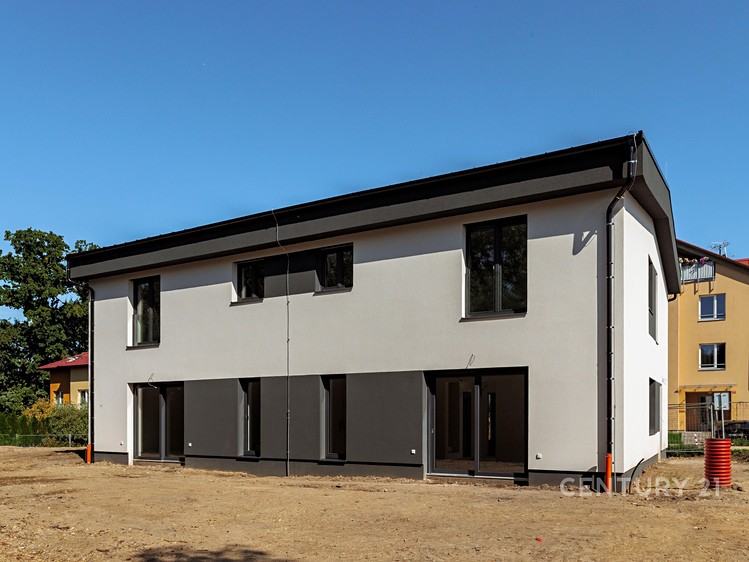 Prodej vily 314 m², pozemek 1 385 m² - foto 4