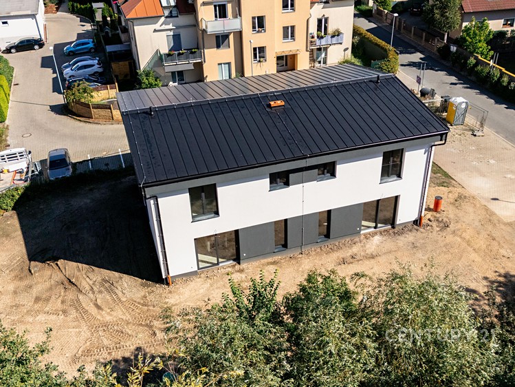 Prodej vily 314 m², pozemek 1 385 m² - foto 6