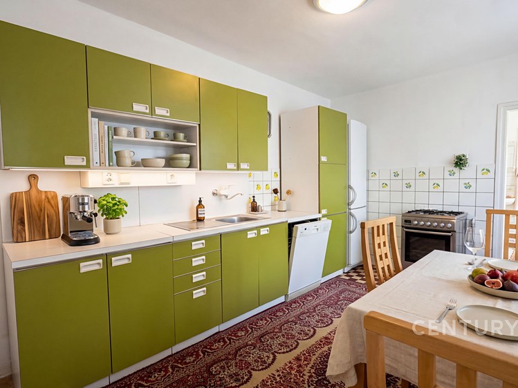 Prodej rodinného domu 150 m², pozemek 645 m² - foto 7