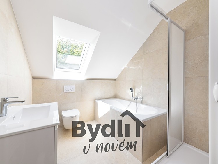 Prodej  rodinného domu 190 m², pozemek 703 m² - foto 3