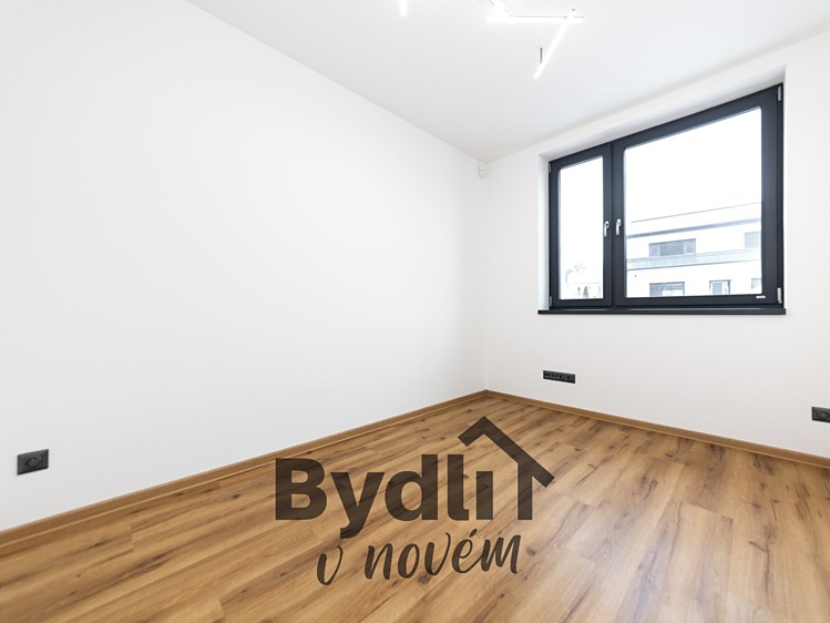 Prodej rodinného domu 110 m², pozemek 510 m² - foto 4