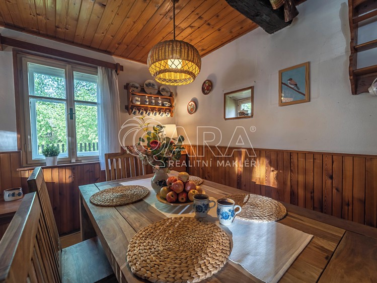 Prodej chalupy 200 m², pozemek 2 727 m² - foto 2