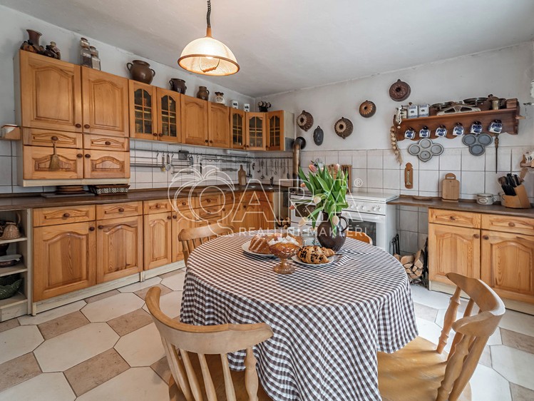 Prodej chalupy 200 m², pozemek 2 727 m² - foto 4