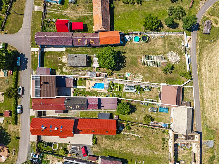 Prodej rodinného domu 186 m², pozemek 845 m² - foto 5
