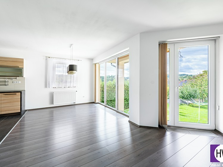 Prodej rodinného domu 108 m², pozemek 1 169 m² - foto 3