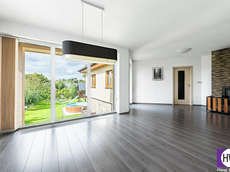 Prodej rodinného domu 108 m², pozemek 1 169 m² - foto 6