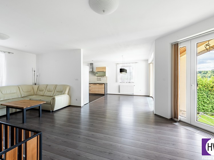 Prodej rodinného domu 108 m², pozemek 1 169 m² - foto 7