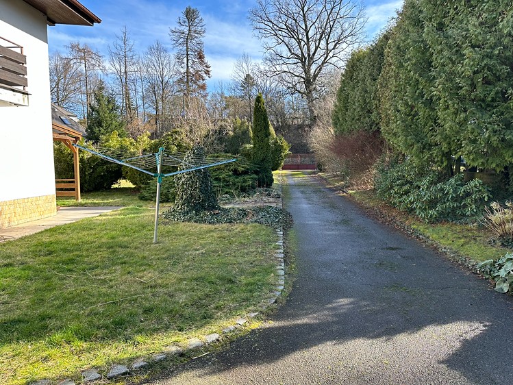 Prodej  vily 206 m², pozemek 1 487 m² - foto 8