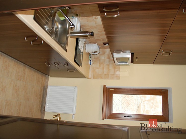 Prodej rodinného domu 340 m², pozemek 479 m² - foto 5