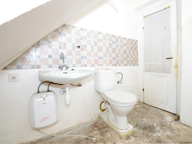Prodej rodinného domu 99 m², pozemek 261 m² - foto 7