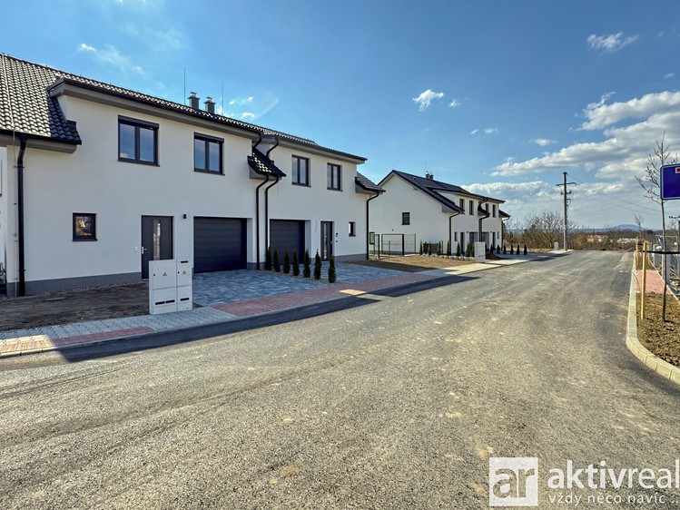 Prodej rodinného domu 127 m², pozemek 377 m² - foto 8