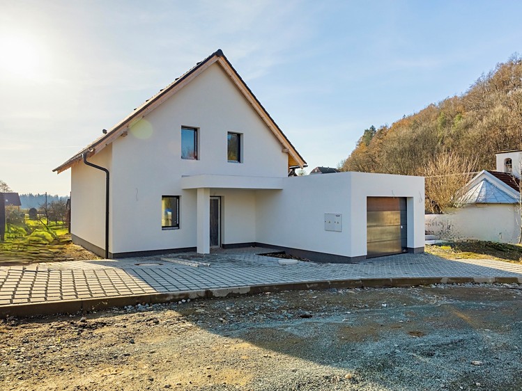 Prodej  rodinného domu 149 m², pozemek 627 m² - foto 8