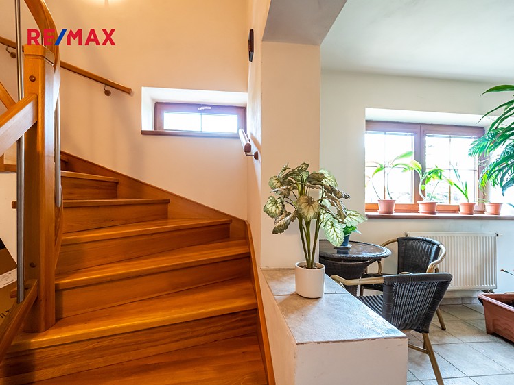Prodej rodinného domu 168 m², pozemek 82 m² - foto 6