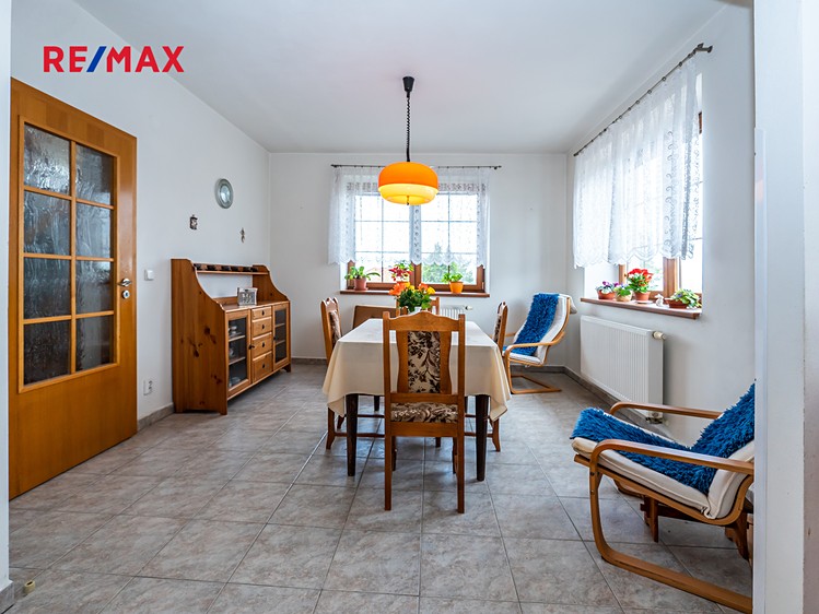Prodej rodinného domu 168 m², pozemek 82 m² - foto 7