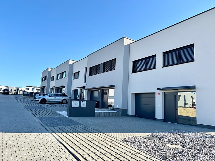 Prodej rodinného domu 158 m², pozemek 386 m² - foto 4