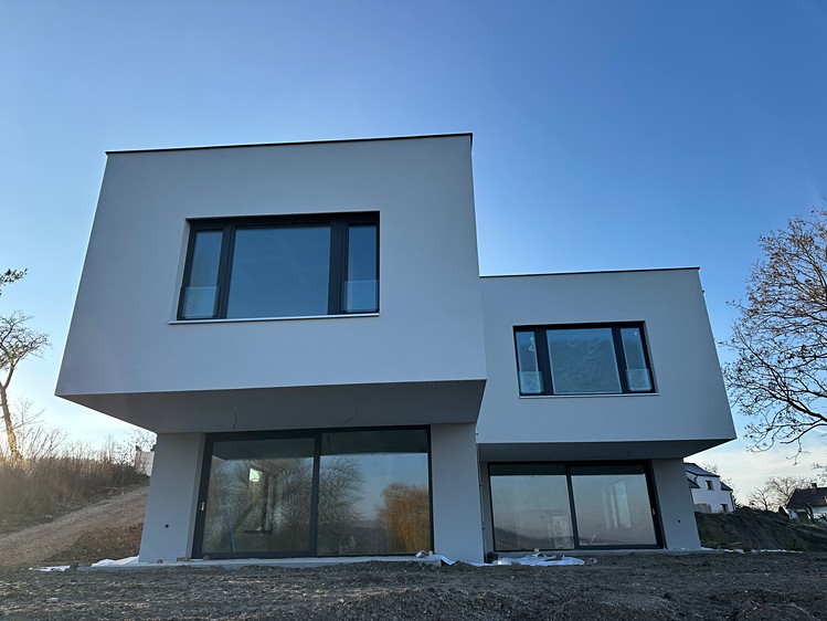 Prodej rodinného domu 176 m², pozemek 473 m² - foto 2