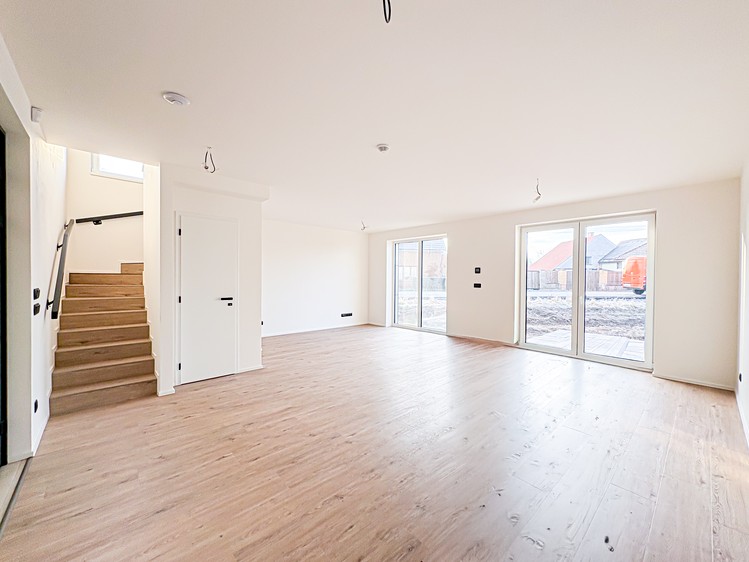 Prodej rodinného domu 130 m², pozemek 384 m² - foto 8