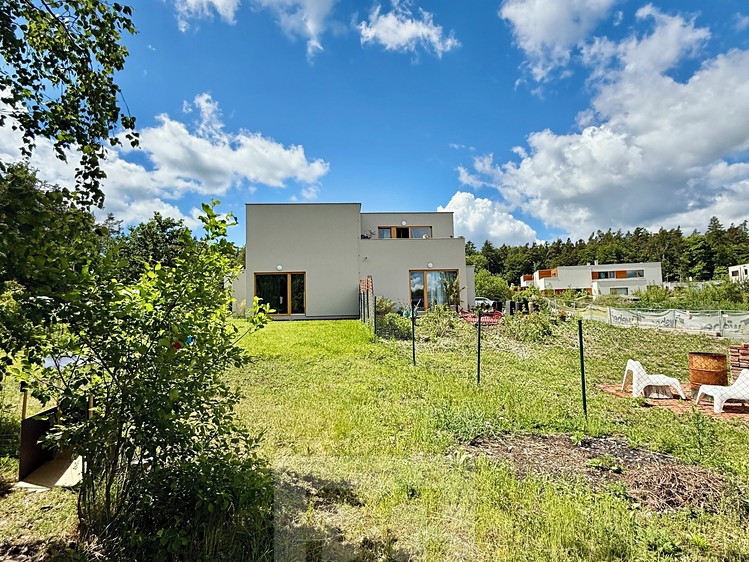 Prodej rodinného domu 181 m², pozemek 846 m² - foto 6
