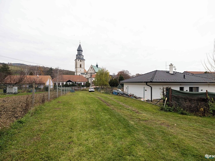 Prodej rodinného domu 349 m², pozemek 2 497 m² - foto 4