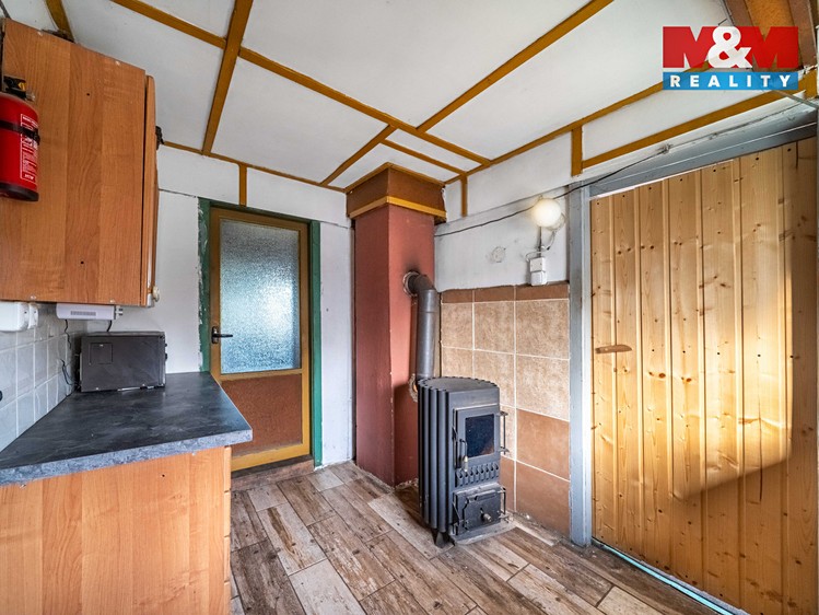 Prodej chaty 64 m², pozemek 1 049 m² - foto 6