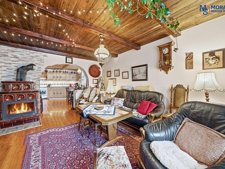 Prodej rodinného domu 90 m², pozemek 786 m² - foto 1