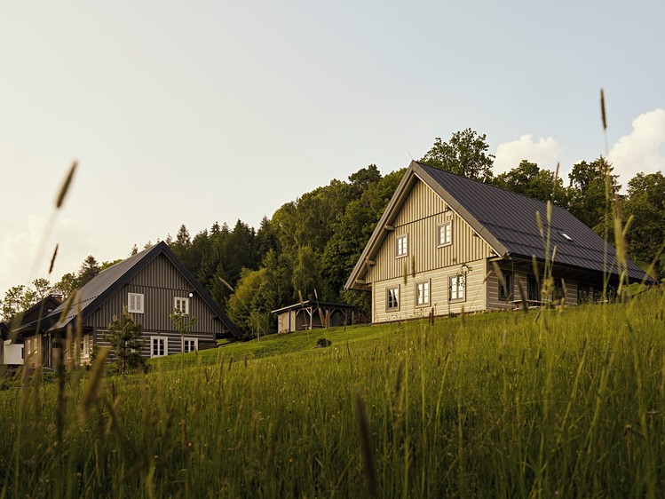 Prodej chalupy 473 m², pozemek 2 369 m² - foto 1
