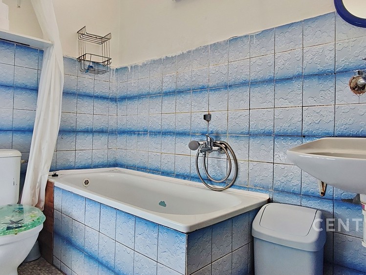 Prodej rodinného domu 140 m², pozemek 1 045 m² - foto 8