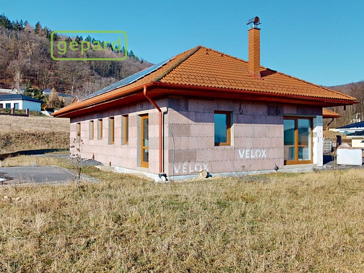 Prodej  rodinného domu 200 m², pozemek 3 069 m² - foto 5