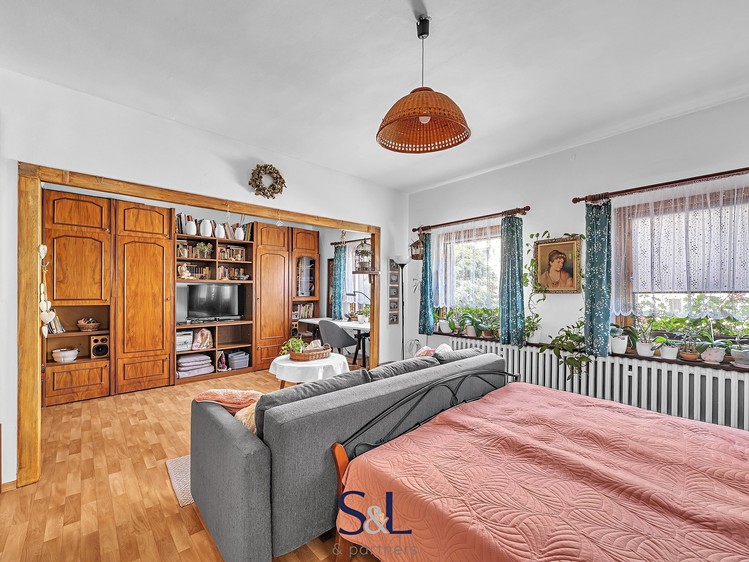 Prodej  rodinného domu 180 m², pozemek 636 m² - foto 8