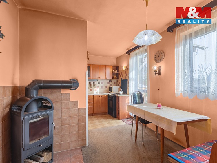 Prodej rodinného domu 184 m², pozemek 495 m² - foto 5