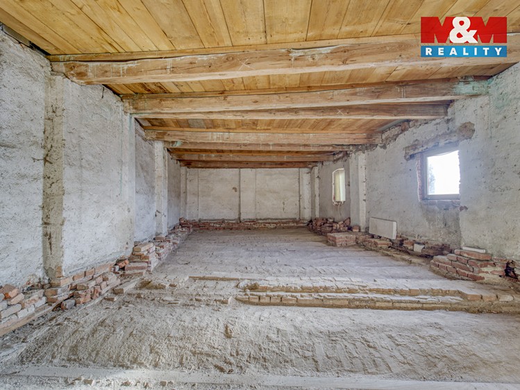 Prodej  rodinného domu 154 m², pozemek 824 m² - foto 3