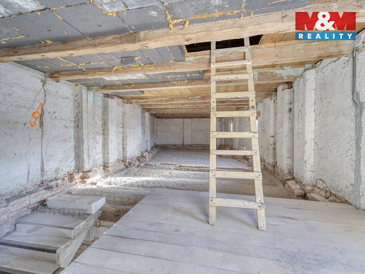 Prodej  rodinného domu 154 m², pozemek 824 m² - foto 4