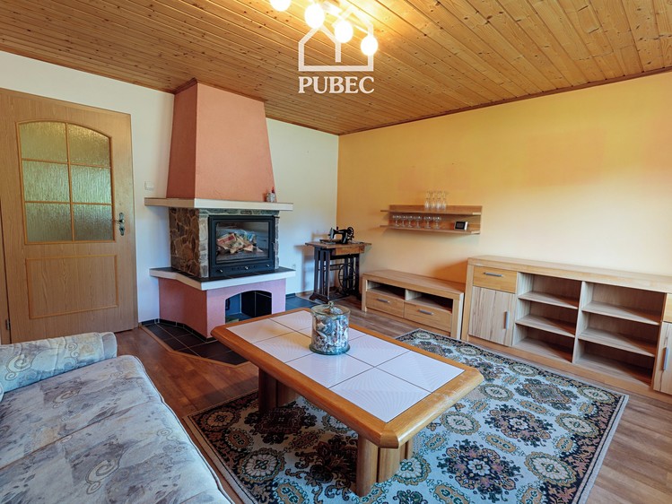 Prodej rodinného domu 200 m², pozemek 1 882 m² - foto 3