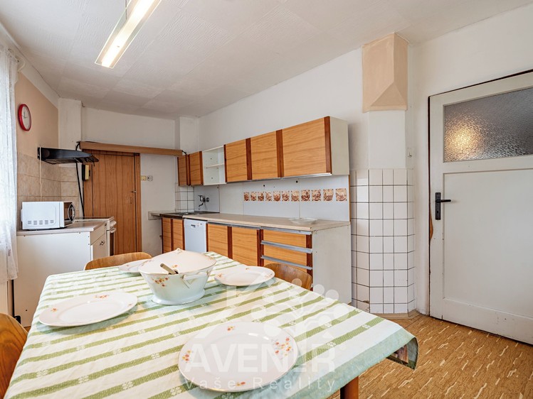 Prodej  rodinného domu 189 m², pozemek 167 m² - foto 7