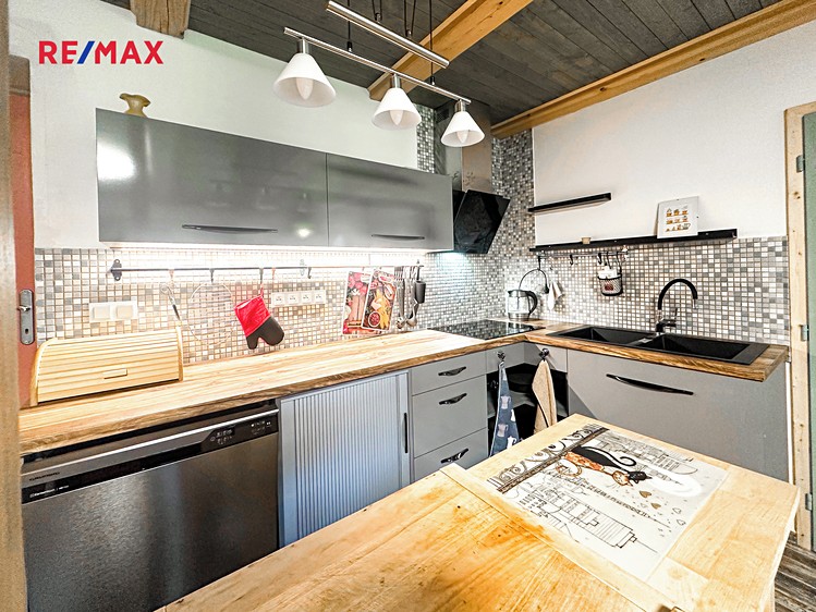 Prodej rodinného domu 145 m², pozemek 314 m² - foto 5