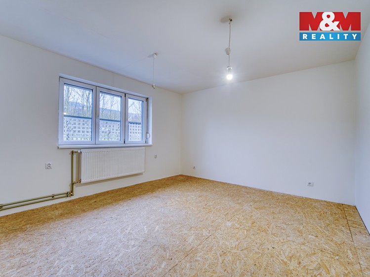 Prodej rodinného domu 156 m², pozemek 555 m² - foto 6