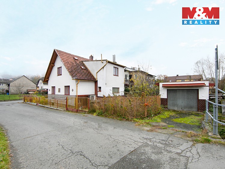 Prodej rodinného domu 153 m², pozemek 334 m² - foto 3