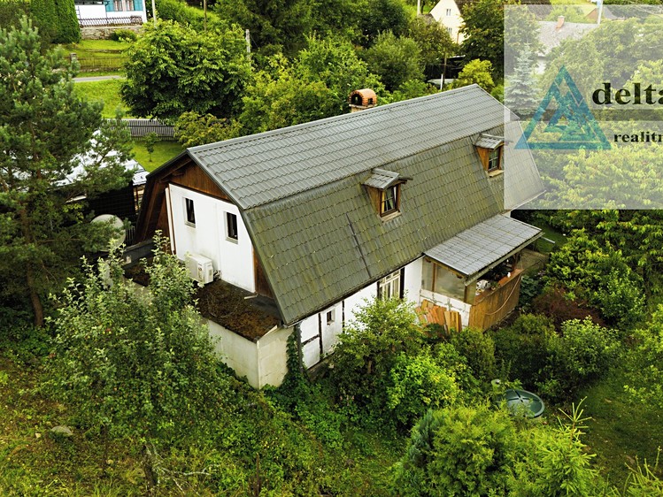 Prodej rodinného domu 100 m², pozemek 1 219 m² - foto 2
