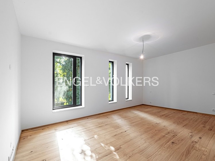 Pronájem  vily 146 m², pozemek 260 m² - foto 5