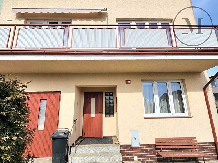 Pronájem rodinného domu 120 m², pozemek 440 m² - foto 1