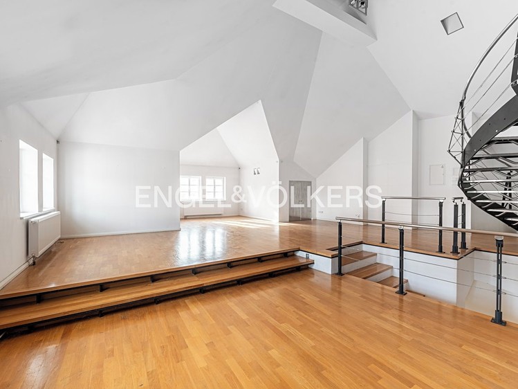 Pronájem památky 390 m², pozemek 450 m² - foto 6