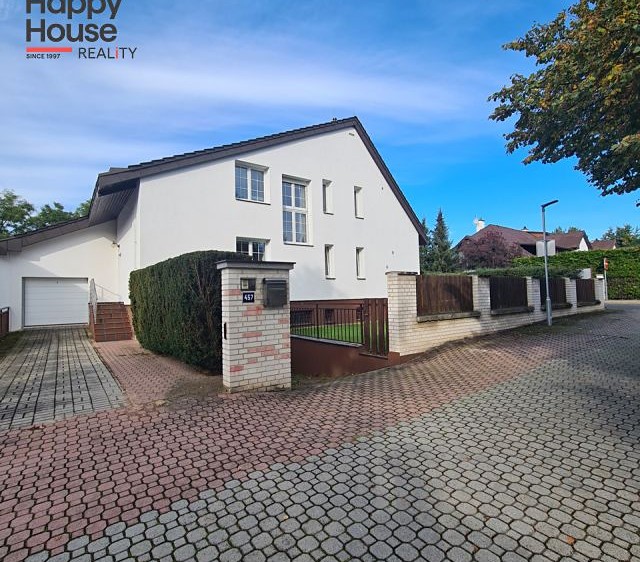 Pronájem  vily 350 m², pozemek 711 m² - foto 3